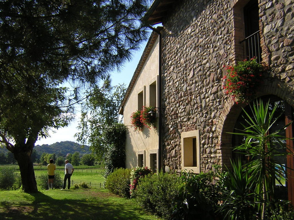 Agriturismo Trebisonda Country Resort Monzambano Ngoại thất bức ảnh