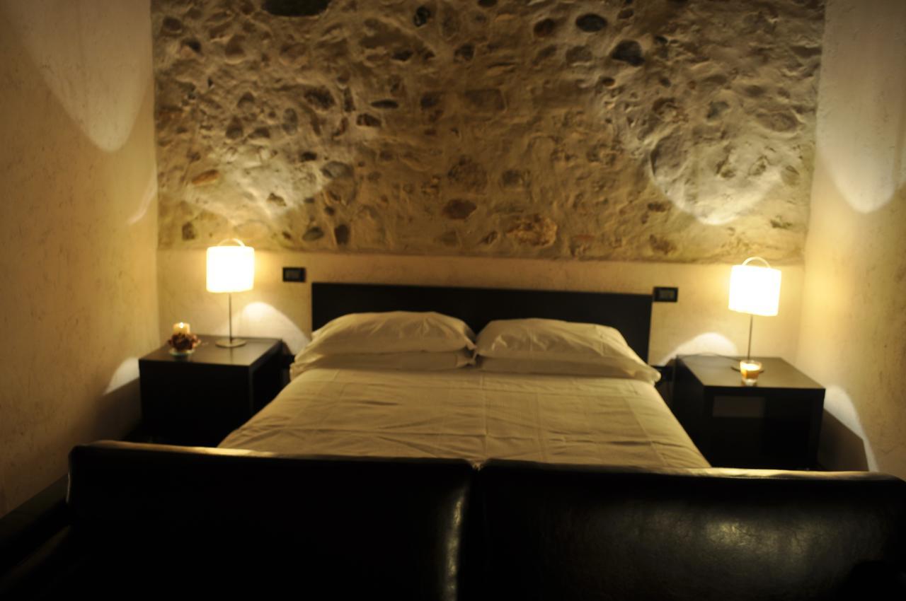 Agriturismo Trebisonda Country Resort Monzambano Ngoại thất bức ảnh